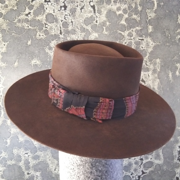 Handmade beaver blend hat main image 4